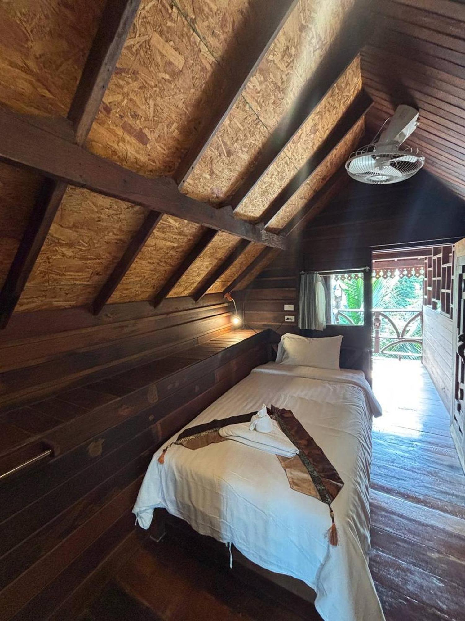 Boutique Village Hotel Ао Нанг Экстерьер фото